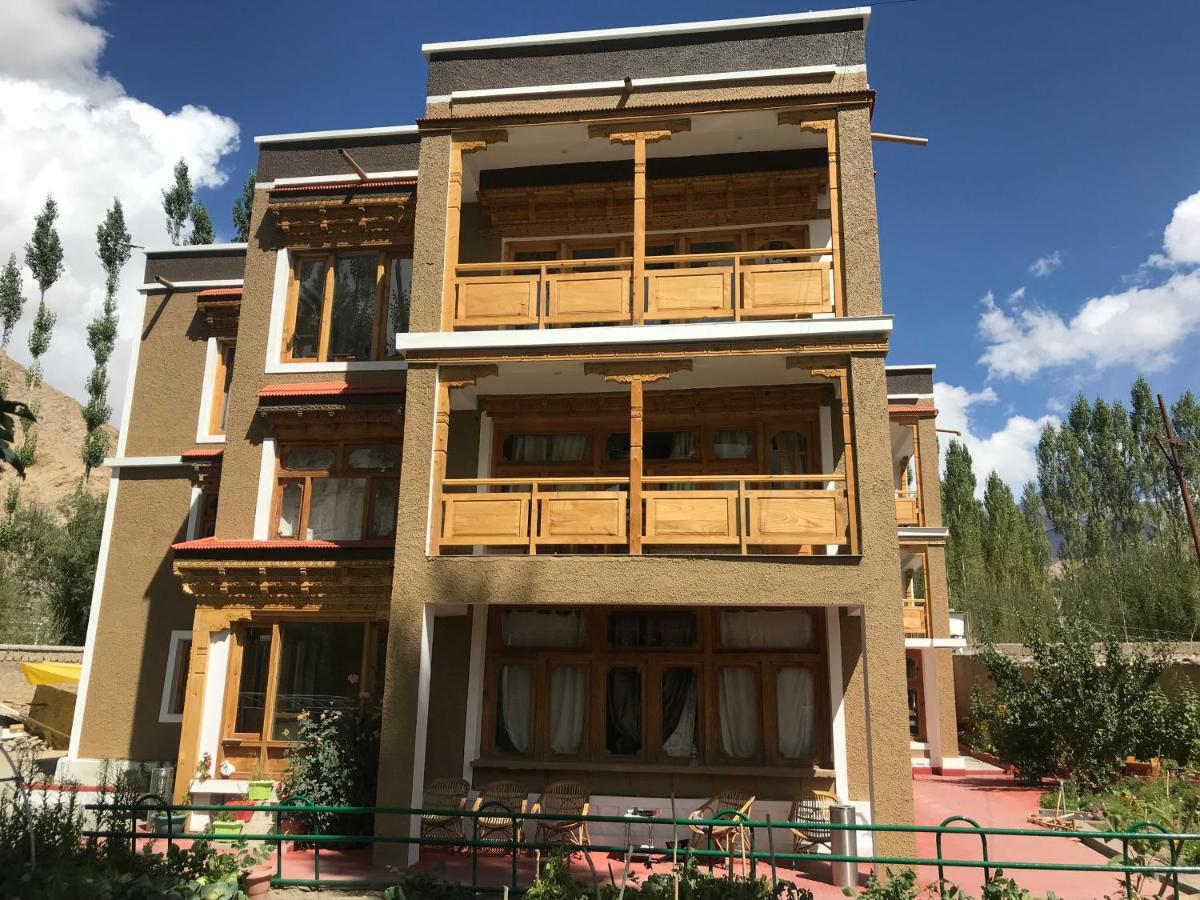 Sangto Green Guest House Лех Экстерьер фото