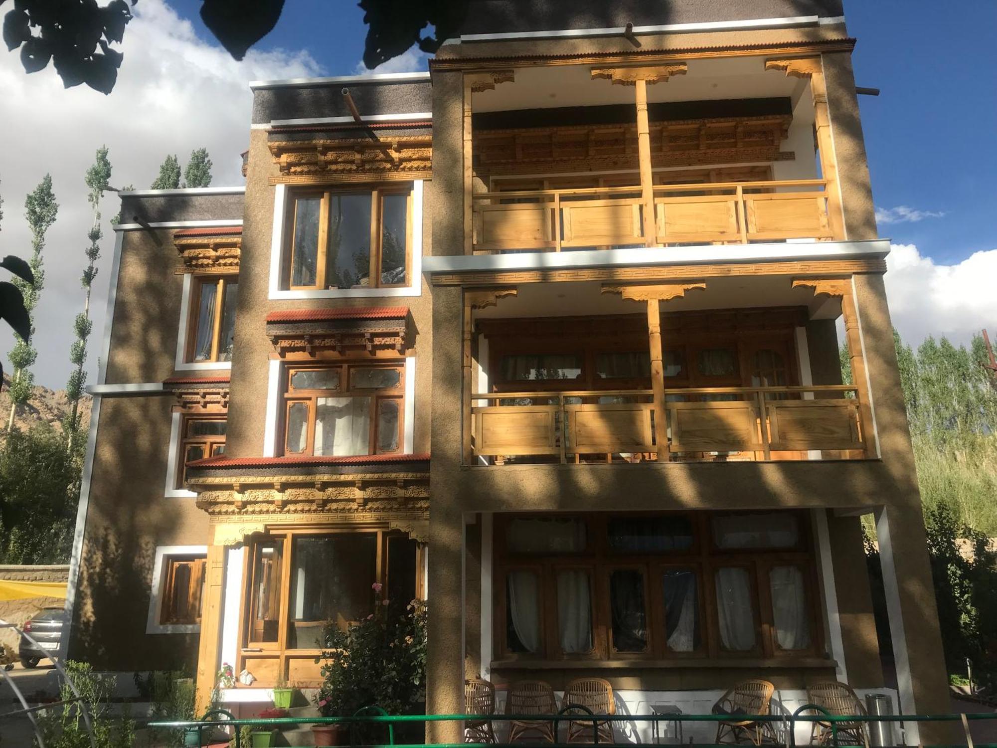 Sangto Green Guest House Лех Экстерьер фото